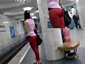 public upskirts